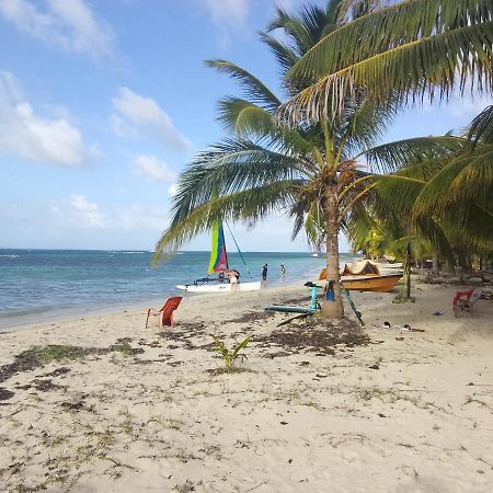 Lulu Beach Hotel Corn Island Eksteriør billede